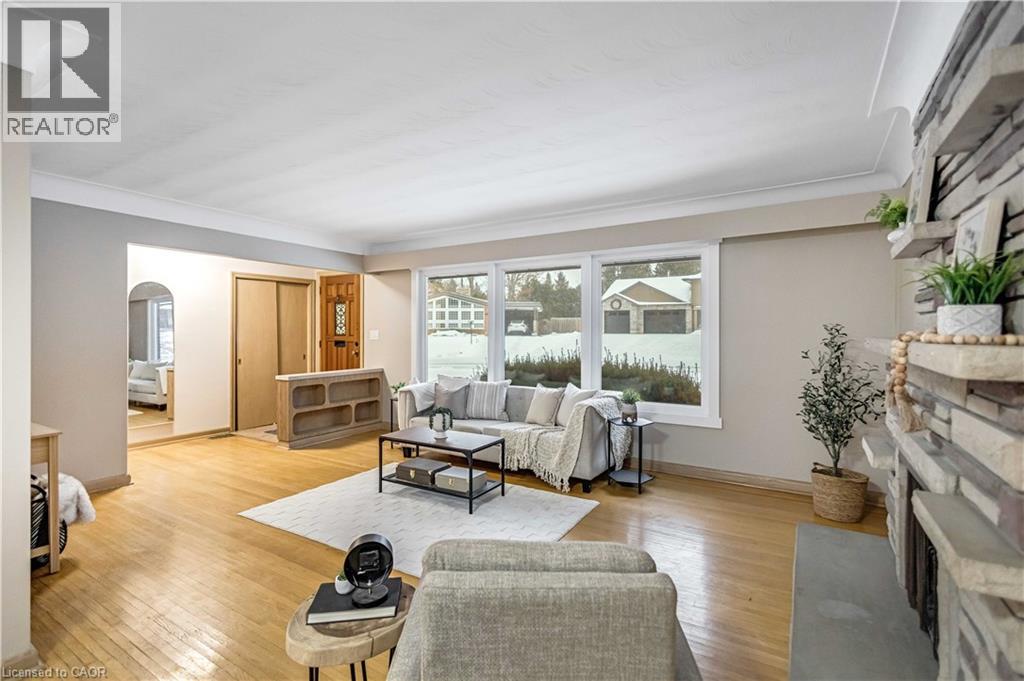 626 Iroquois Avenue, Ancaster, Ontario  L9G 3B4 - Photo 7 - 40793592