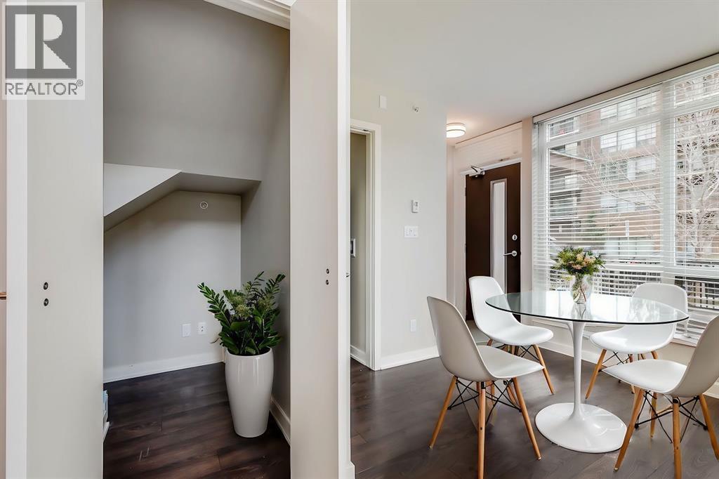 638 14 Avenue Sw, Calgary, Alberta  T2R 0m8 - Photo 7 - A2264680