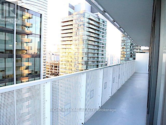 4410 - 100 Harbour Street, Toronto, Ontario  M5J 0B5 - Photo 6 - C12628122