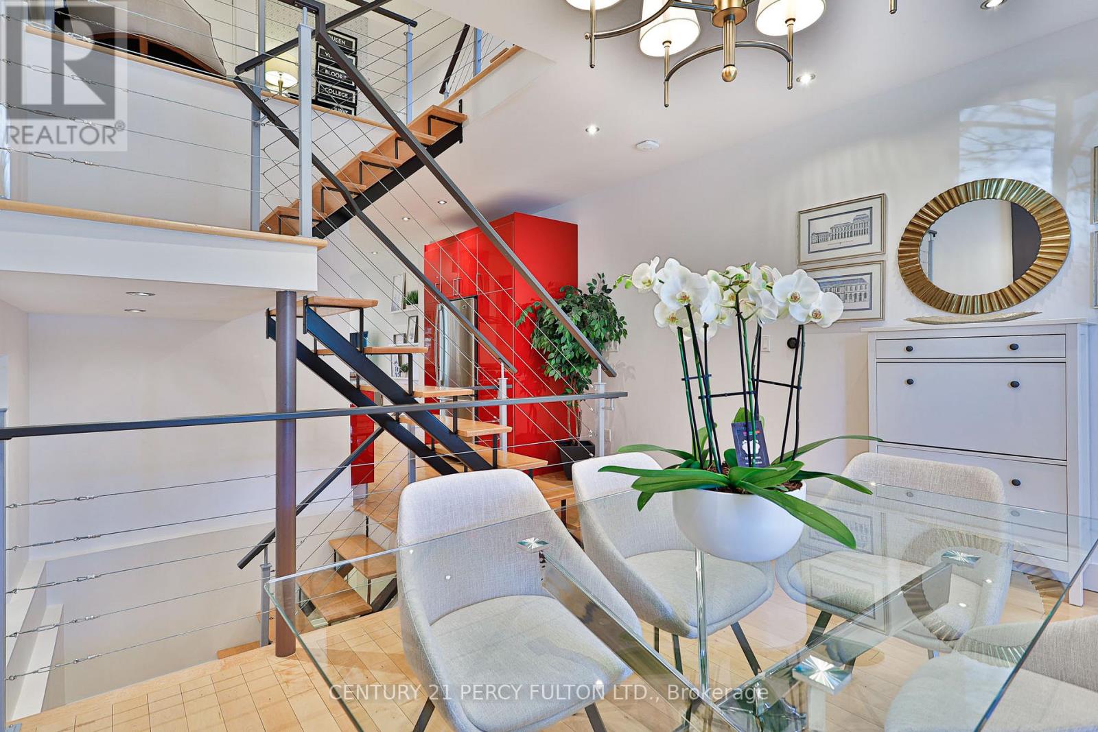 536 Crawford Street, Toronto, Ontario  M6G 3J8 - Photo 16 - C12628210