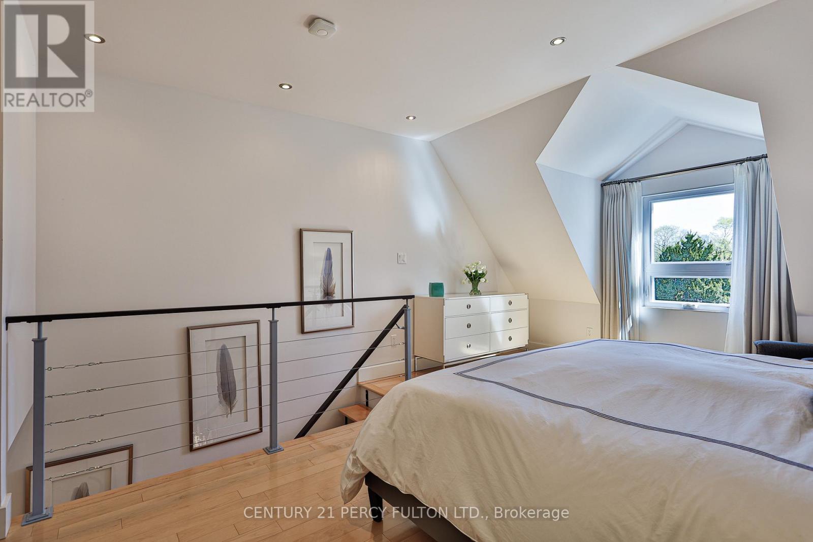 536 Crawford Street, Toronto, Ontario  M6G 3J8 - Photo 25 - C12628210