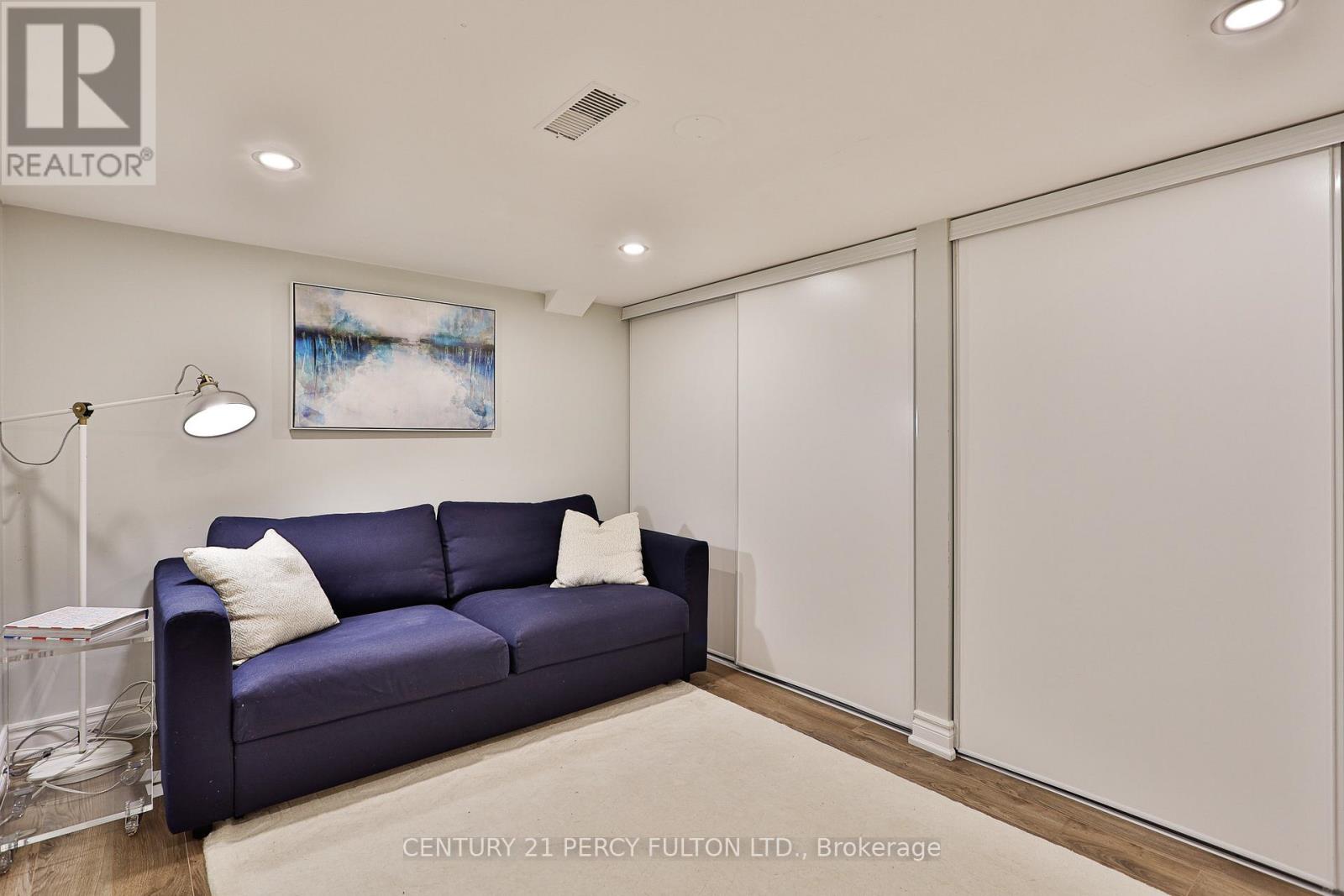 536 Crawford Street, Toronto, Ontario  M6G 3J8 - Photo 37 - C12628210