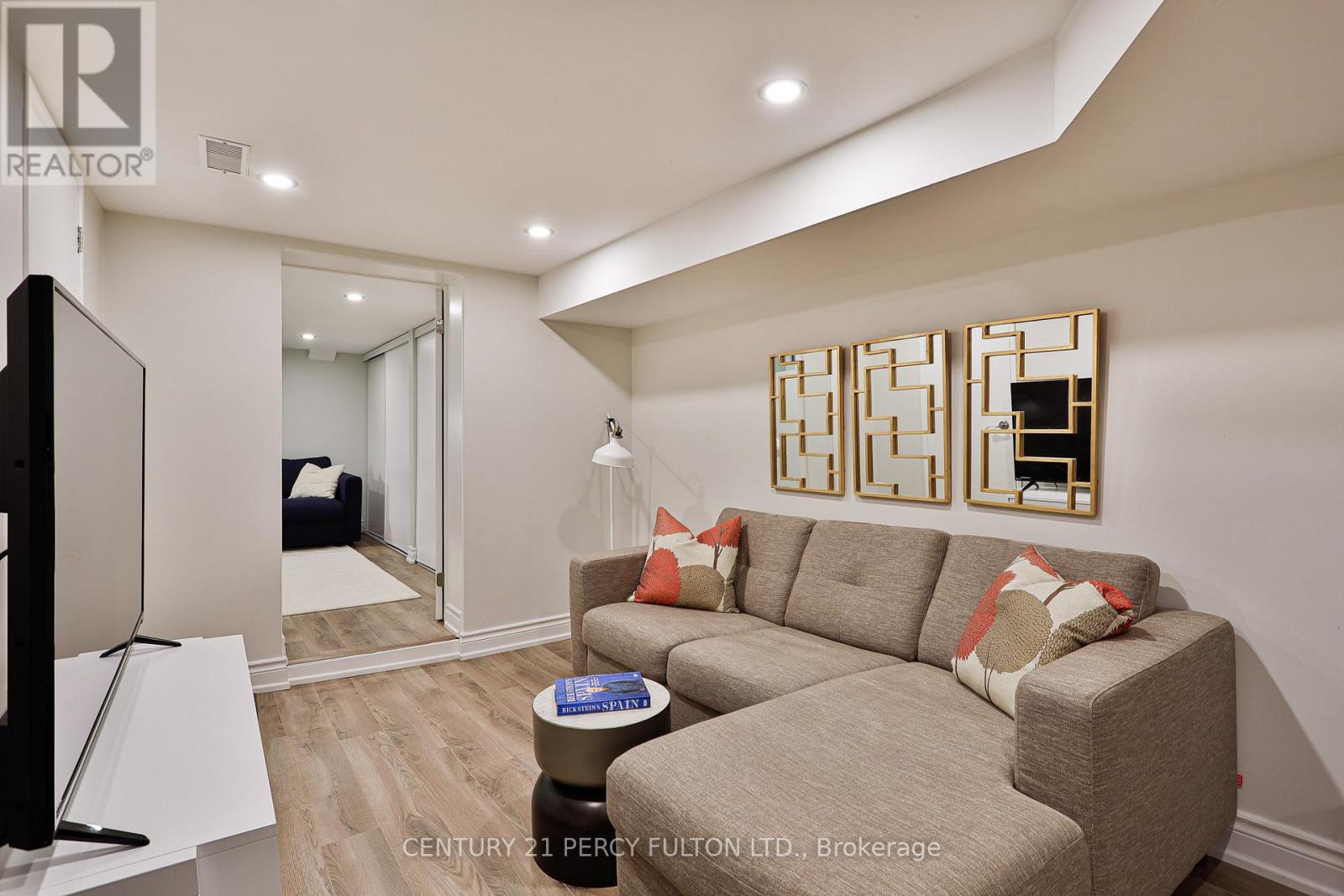 536 Crawford Street, Toronto, Ontario  M6G 3J8 - Photo 39 - C12628210