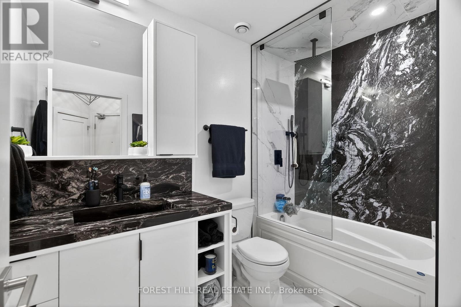 99 The Donway W, Toronto, Ontario  M3C 0N8 - Photo 8 - C12628224