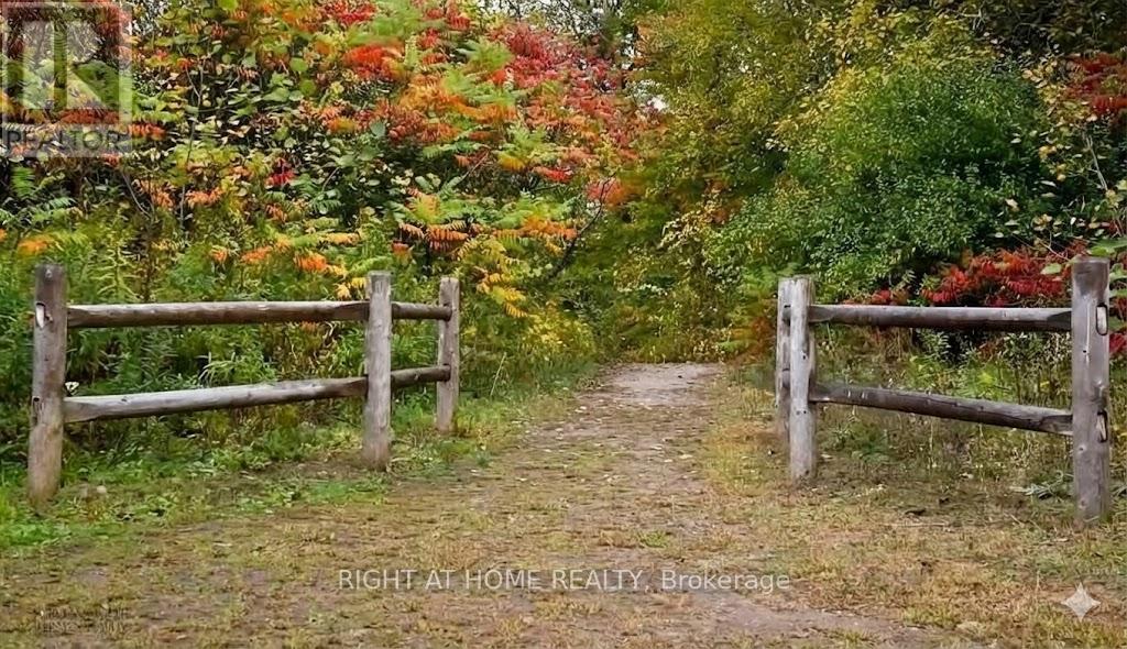 2525 Greenwood Road, Ajax, Ontario  L1T 4S5 - Photo 10 - E12628120