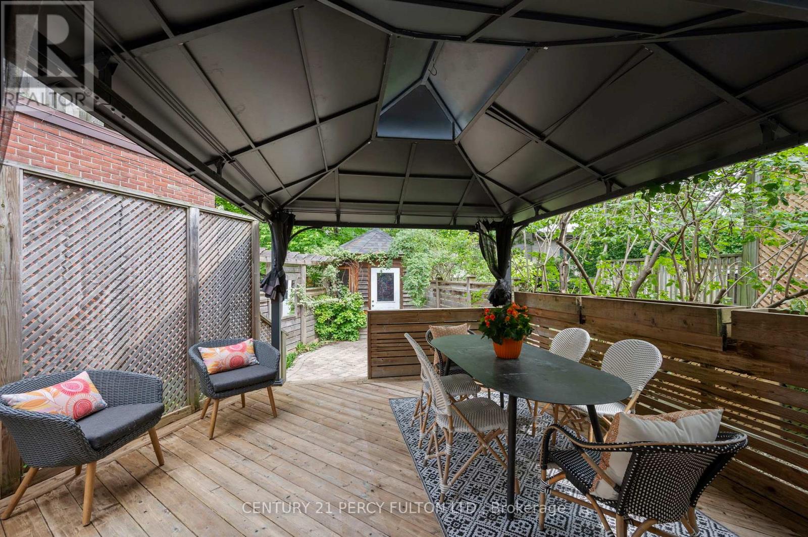 22 Columbine Avenue, Toronto, Ontario  M4L 1P3 - Photo 18 - E12628216