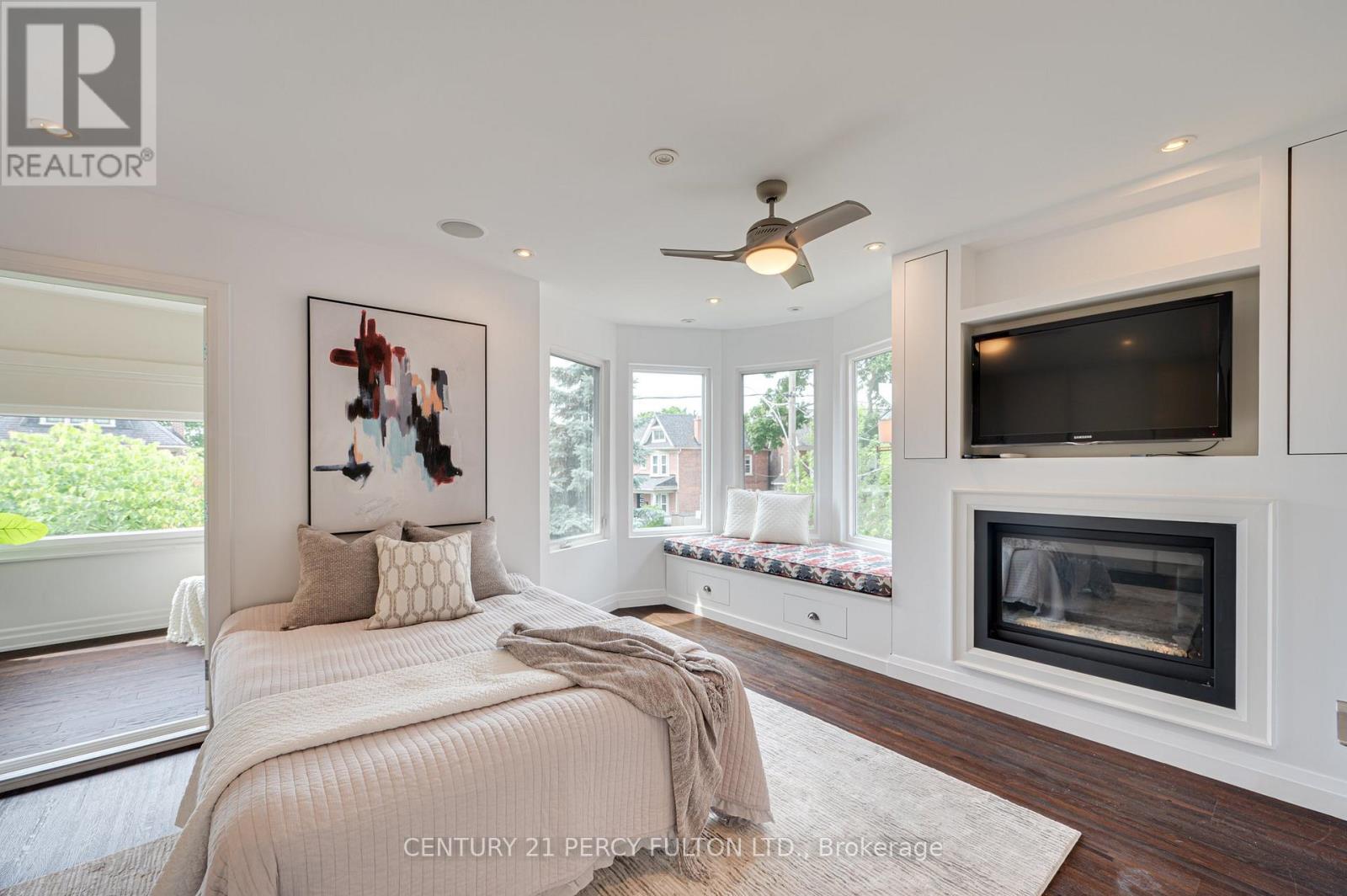 22 Columbine Avenue, Toronto, Ontario  M4L 1P3 - Photo 24 - E12628216