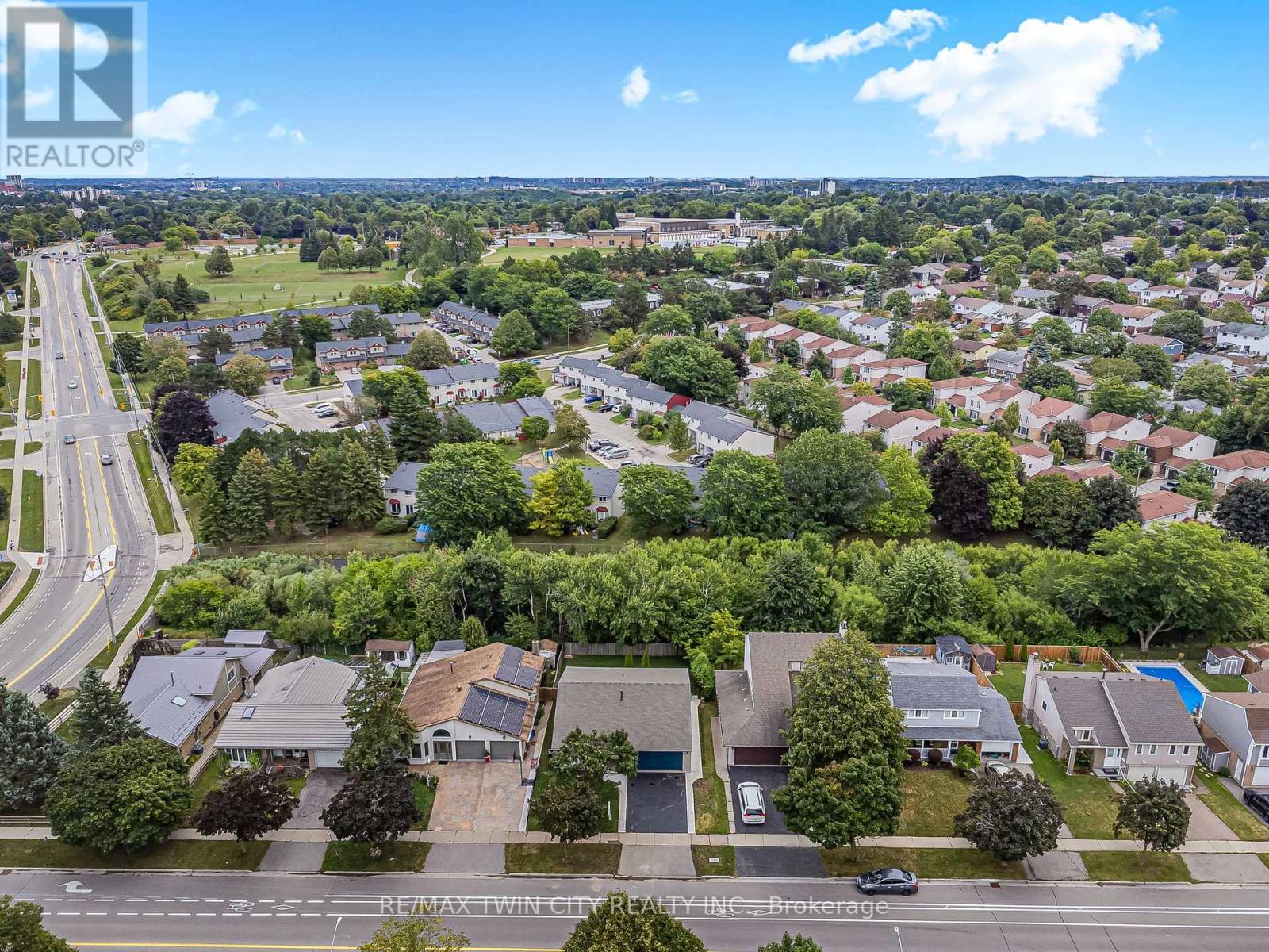 120 Westheights Drive, Kitchener, Ontario  N2N 1J9 - Photo 41 - X12628048