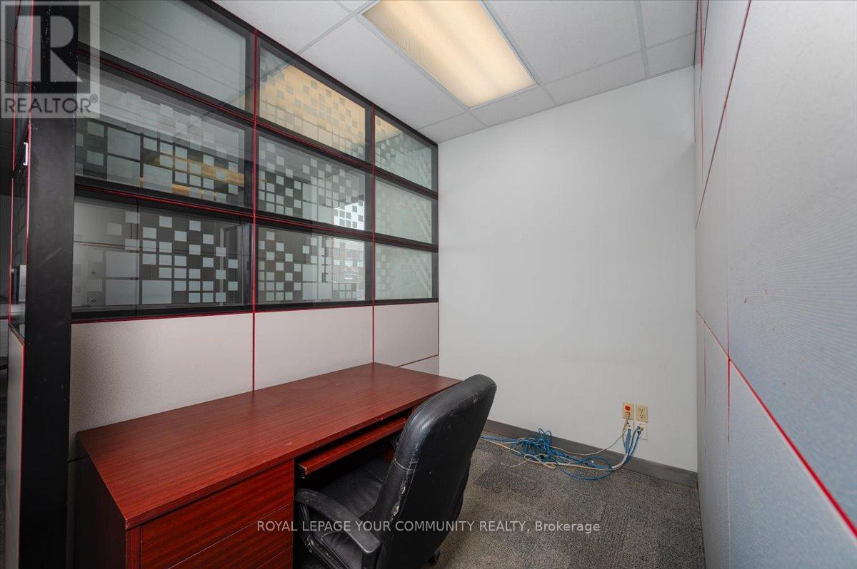 10 Cameron Street W, Brock, Ontario  L0E 1E0 - Photo 9 - N12628196