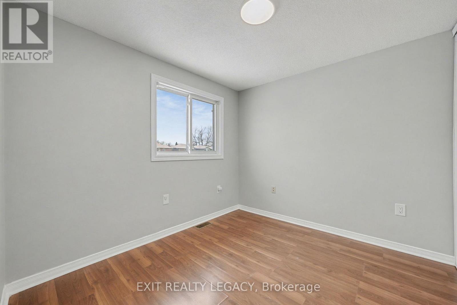 72 Ferguson Drive, Barrie (Northwest), Ontario  L4N 7B5 - Photo 19 - S12628232