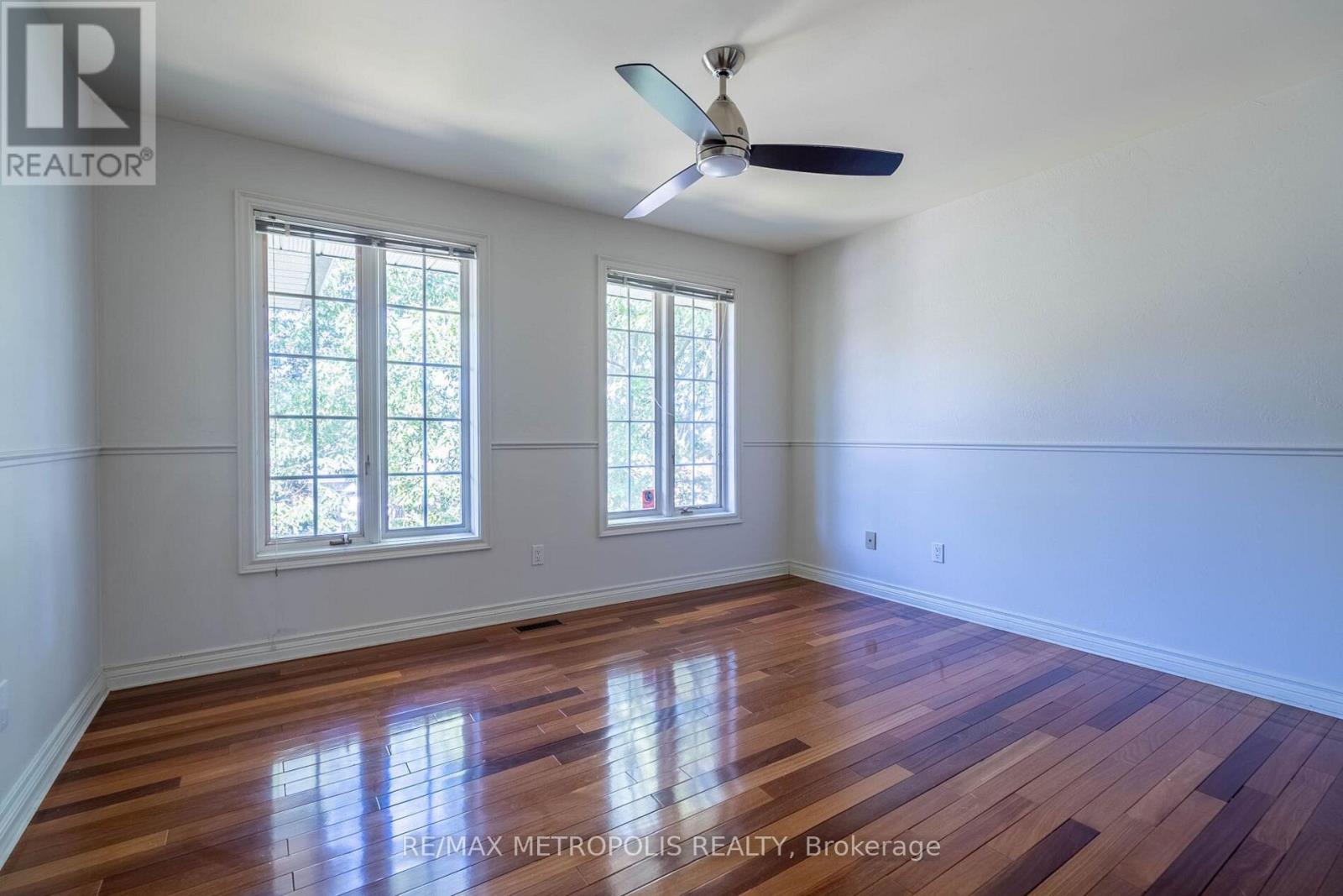 Main - 65 Woodcrest Road, Barrie (Allandale Heights), Ontario  L4N 2V6 - Photo 9 - S12628244