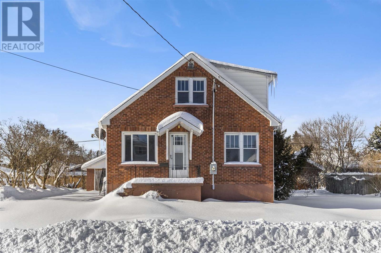 135 Carufel Ave, Sault Ste. Marie, Ontario  P6C 4T5 - Photo 2 - SM253361