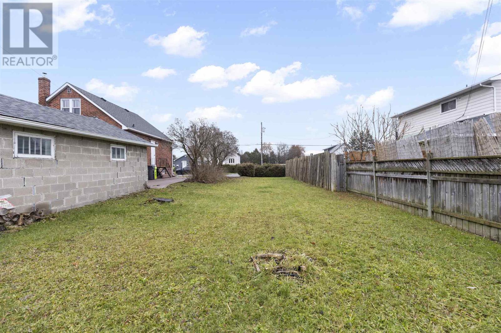 135 Carufel Ave, Sault Ste. Marie, Ontario  P6C 4T5 - Photo 40 - SM253361