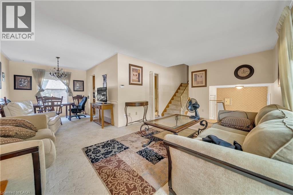 395 Mossom Place, Waterloo, Ontario  N2K 2G7 - Photo 7 - 40769985