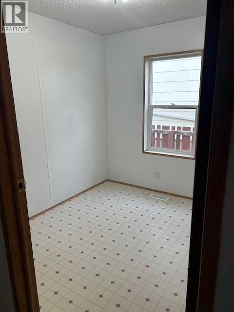 325 1 Street, Irricana, Alberta  T0M 1B0 - Photo 22 - A2268397