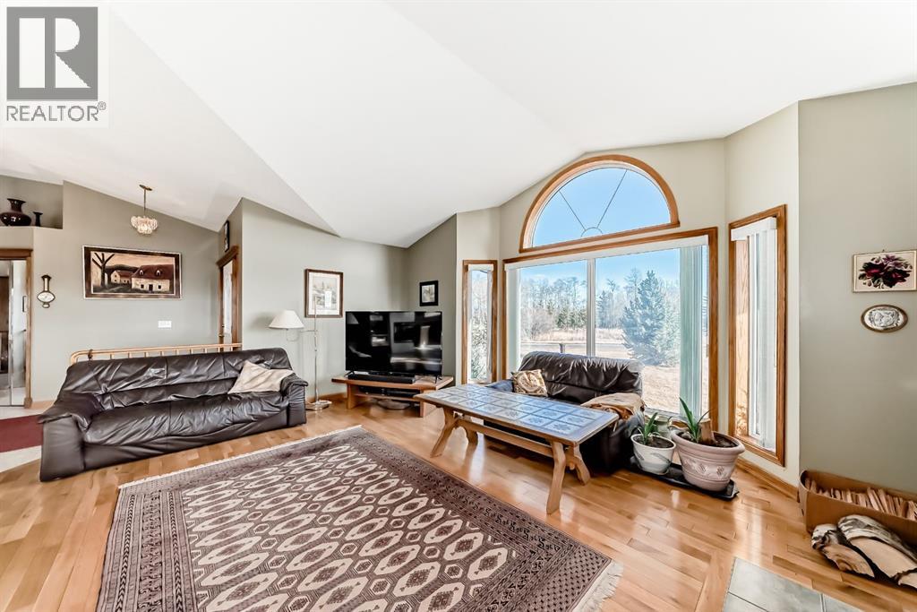 263230 Jamieson Road, Rural Bighorn No. 8, Alberta  T4C 1B6 - Photo 10 - A2271329