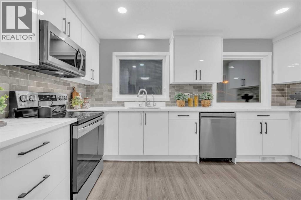 5868 Dalcastle Drive Nw, Calgary, Alberta T3A 2B6 - Photo 14 - A2274677