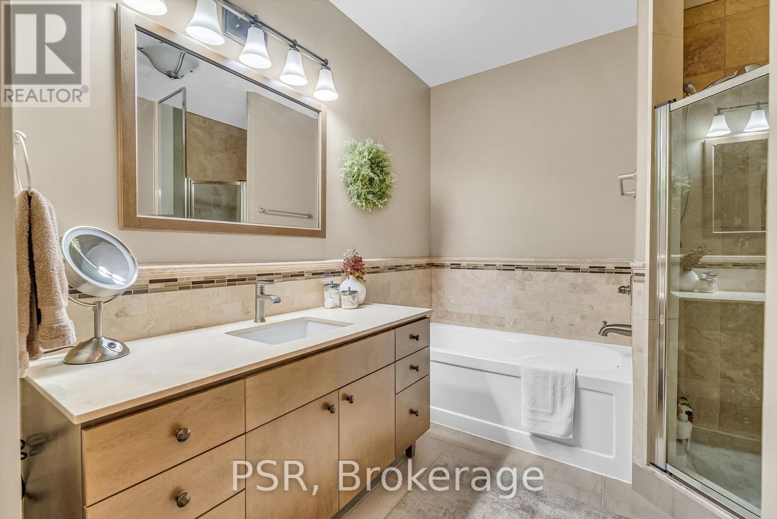 Lph 2603 - 100 John Street, Brampton, Ontario  L6W 0A8 - Photo 18 - W12628128