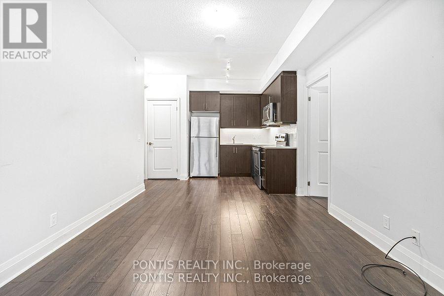 606 - 17 Zorra Street N, Toronto, Ontario  M8Z 0C8 - Photo 13 - W12628138