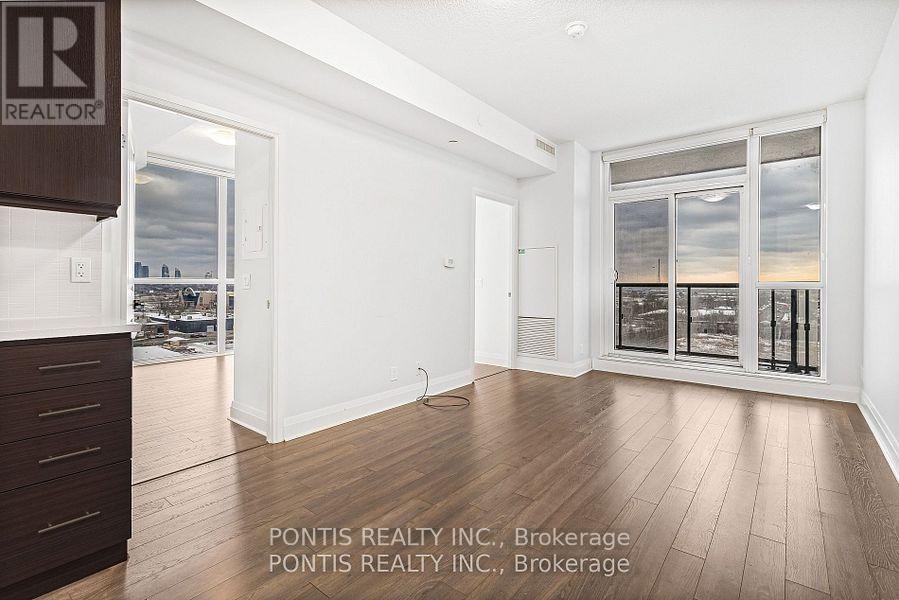 606 - 17 Zorra Street N, Toronto, Ontario  M8Z 0C8 - Photo 7 - W12628138