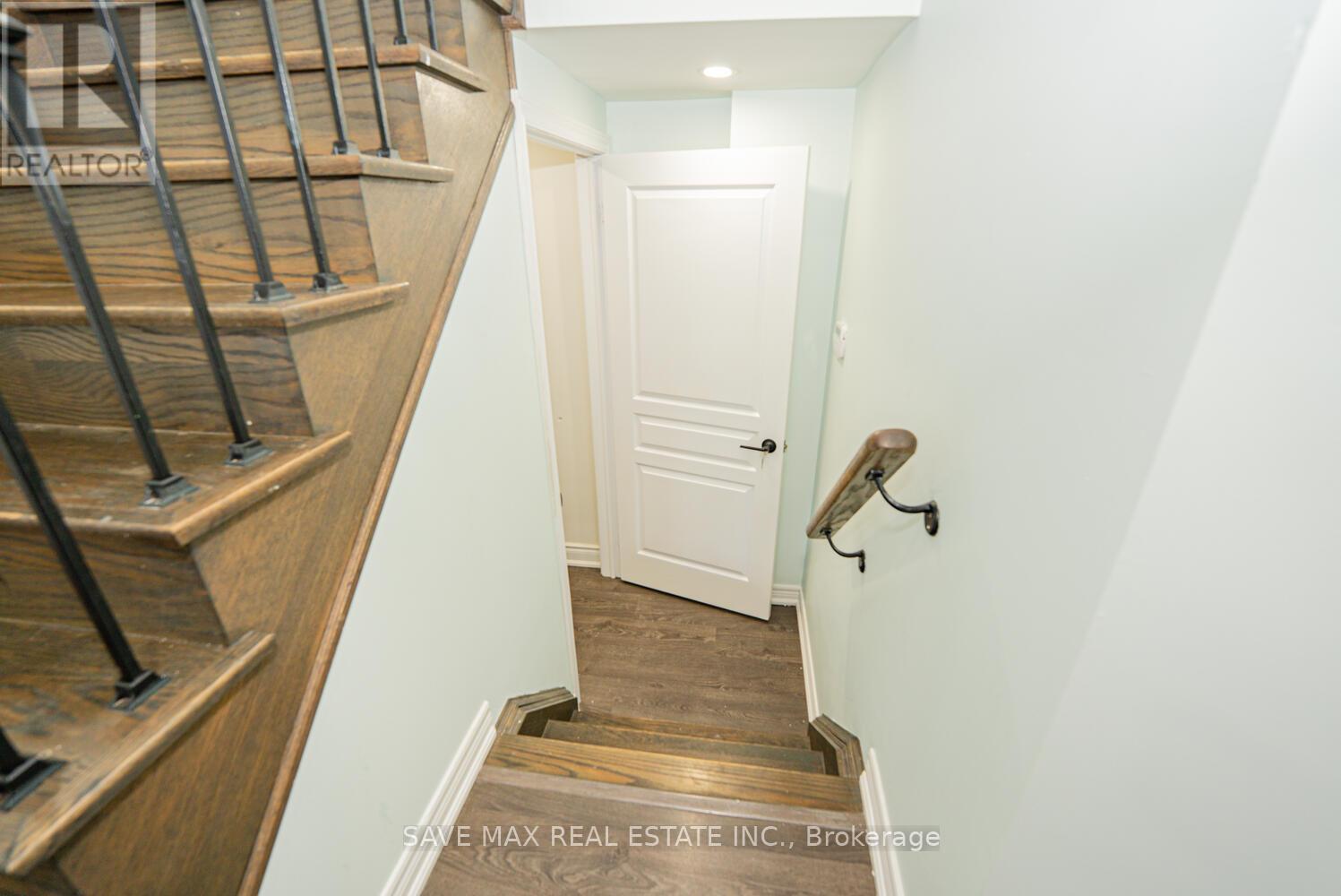 39 Divinity Circle, Brampton, Ontario  L7A 3Y4 - Photo 33 - W12628154