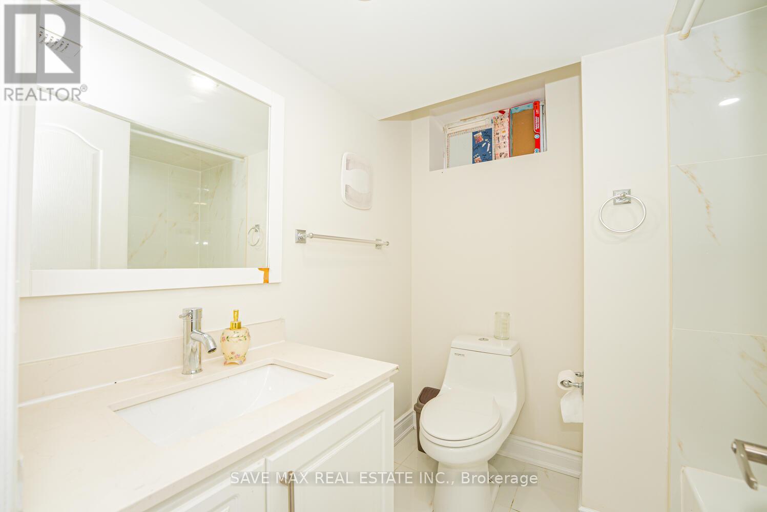 39 Divinity Circle, Brampton, Ontario  L7A 3Y4 - Photo 40 - W12628154