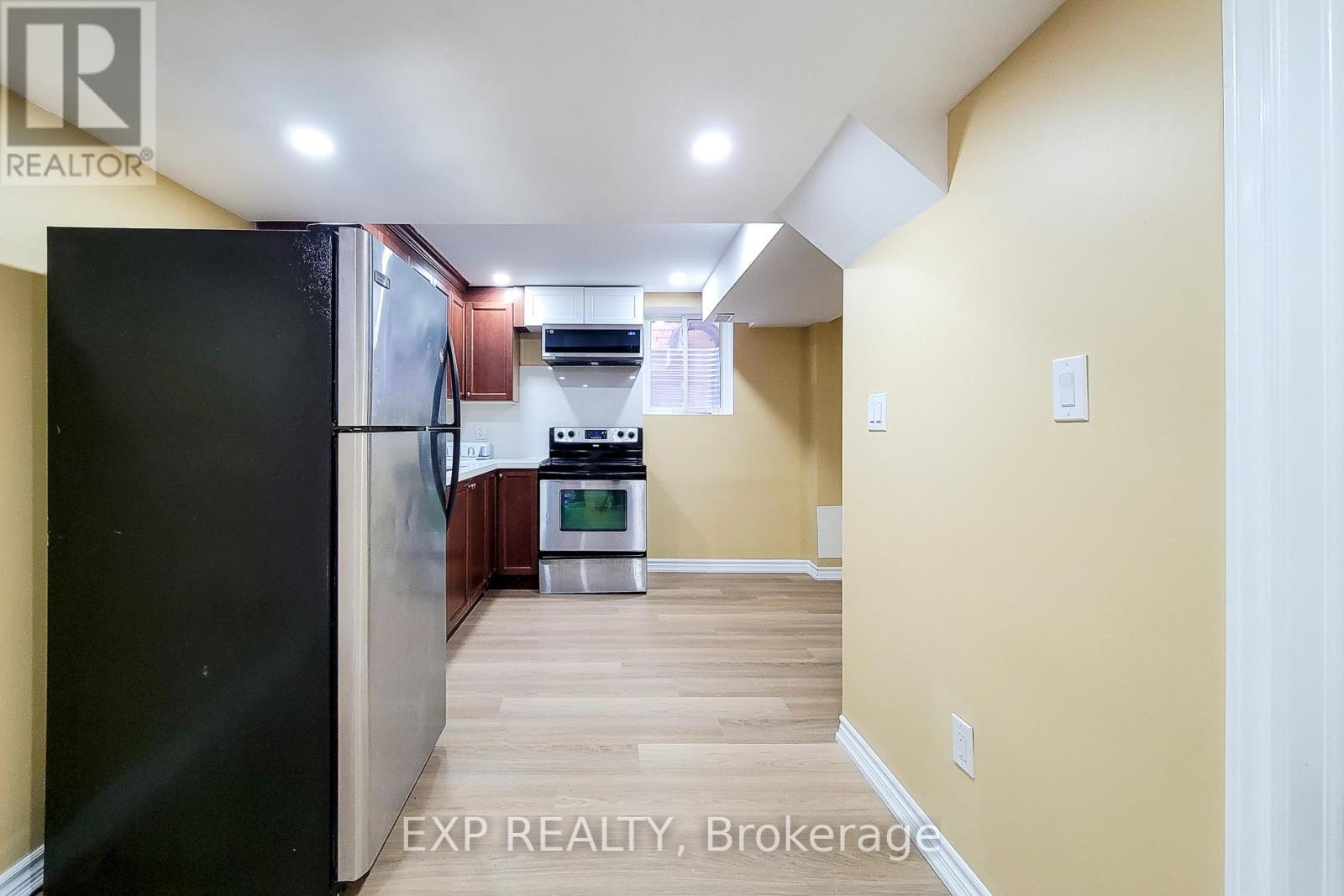 Bsmnt - 14 White Road, Brampton, Ontario  L7A 1P1 - Photo 14 - W12628186