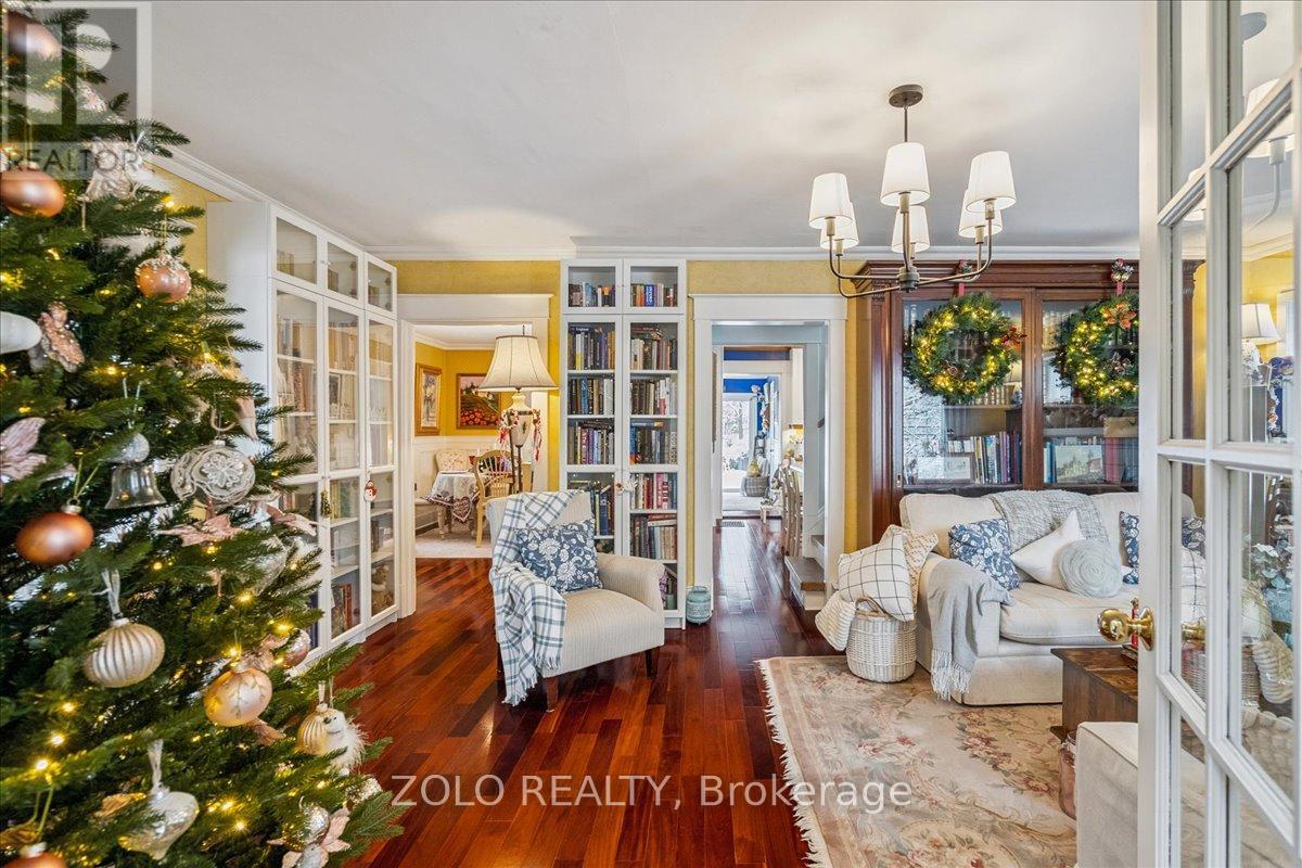 139 Campbell Avenue W, Milton, Ontario  L0P 1B0 - Photo 3 - W12628208