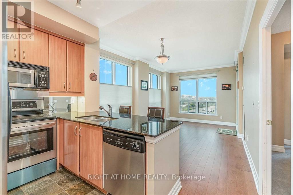 901 - 2087 Lake Shore Boulevard W, Toronto, Ontario  M8V 4G3 - Photo 10 - W12628248