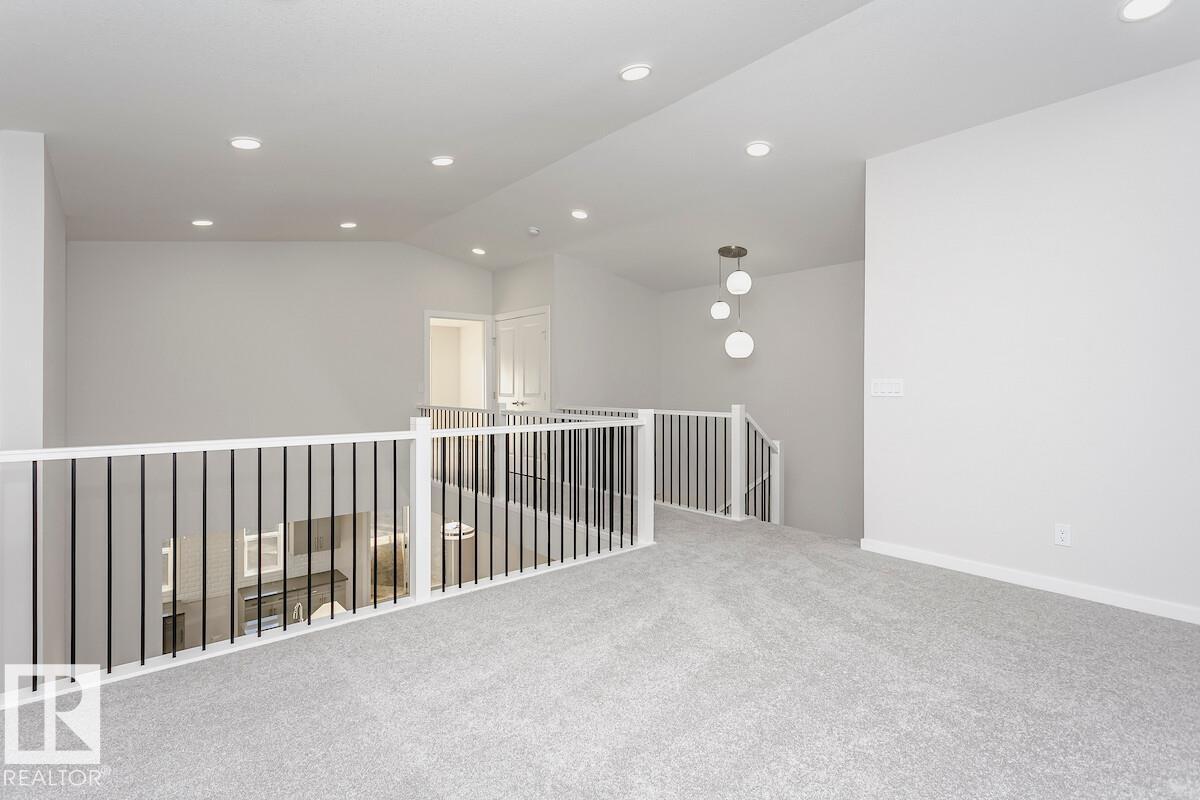 4519 Warbler Lo Nw, Edmonton, Alberta  T5S 0S7 - Photo 10 - E4467960