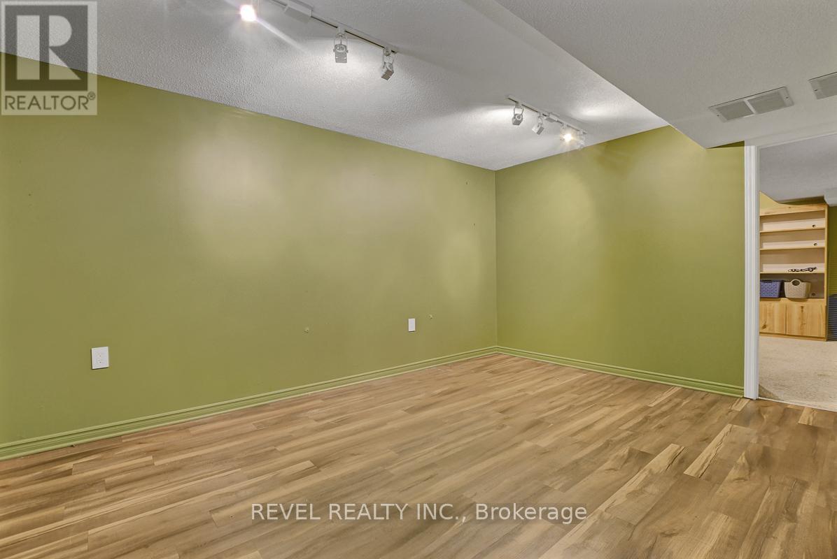 1752 Kilborn Avenue, Ottawa, Ontario  K1H 6N2 - Photo 25 - X12628274