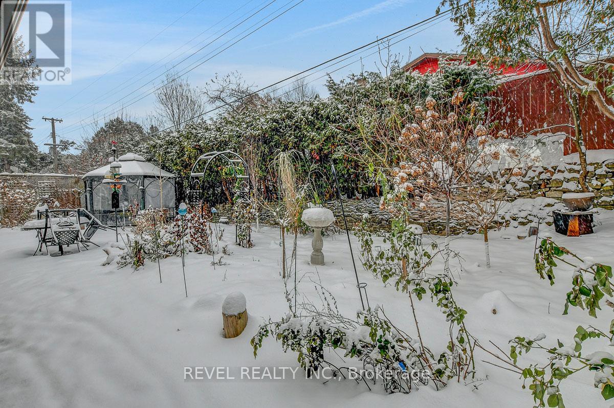 1752 Kilborn Avenue, Ottawa, Ontario  K1H 6N2 - Photo 32 - X12628274