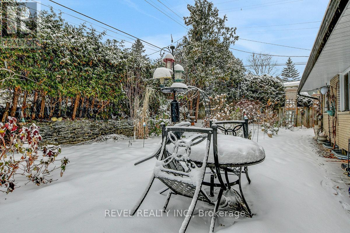 1752 Kilborn Avenue, Ottawa, Ontario  K1H 6N2 - Photo 33 - X12628274