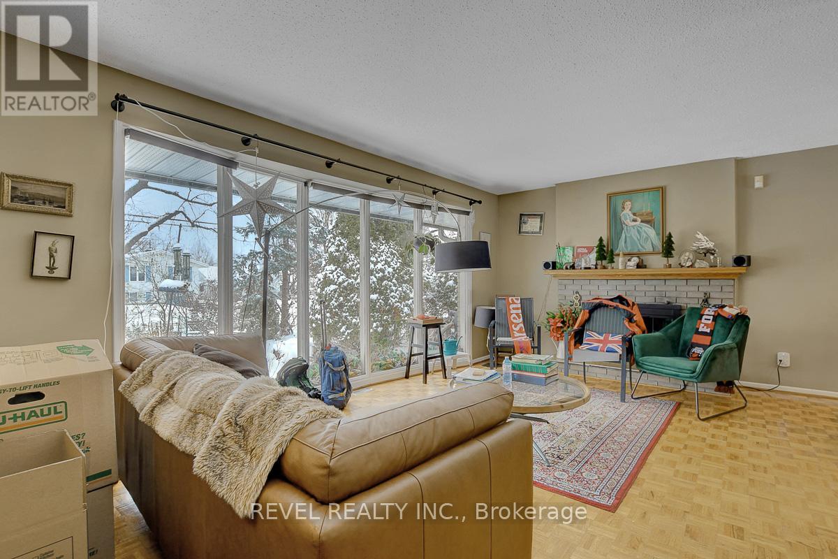 1752 Kilborn Avenue, Ottawa, Ontario  K1H 6N2 - Photo 4 - X12628274