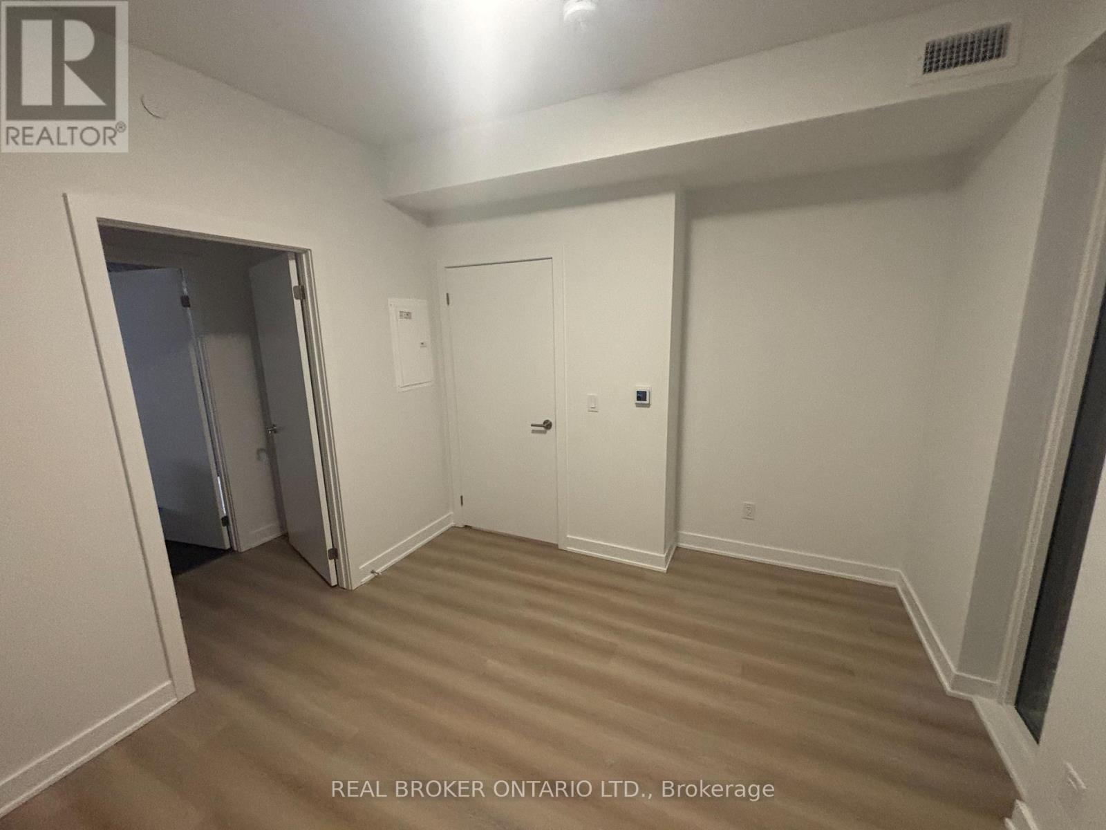 2912 - 25 Wellington Street S, Kitchener, Ontario  N2G 0G5 - Photo 38 - X12628250