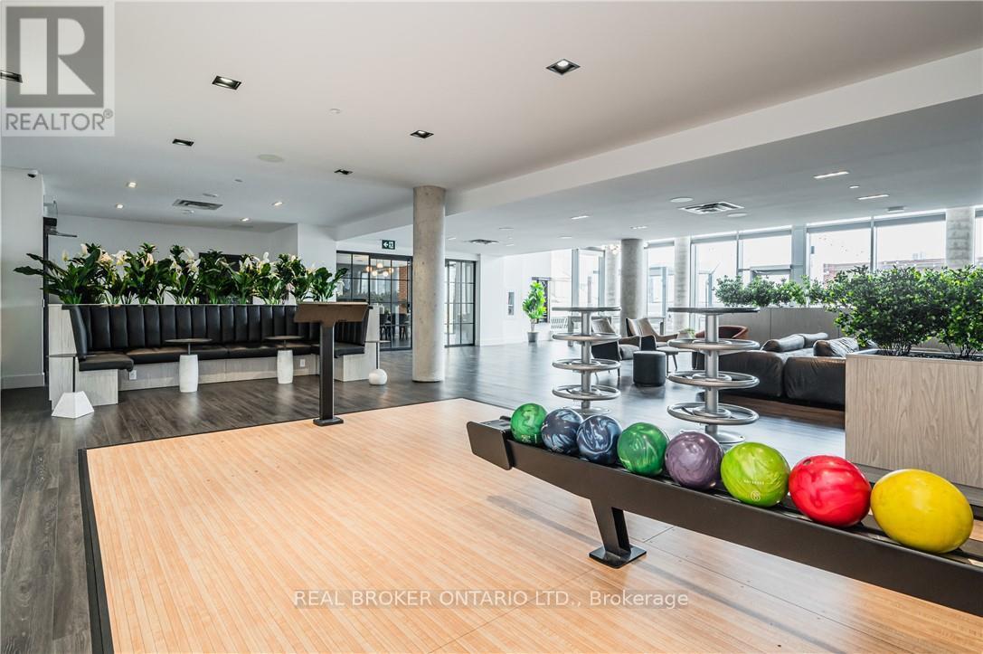 2912 - 25 Wellington Street S, Kitchener, Ontario  N2G 0G5 - Photo 9 - X12628250