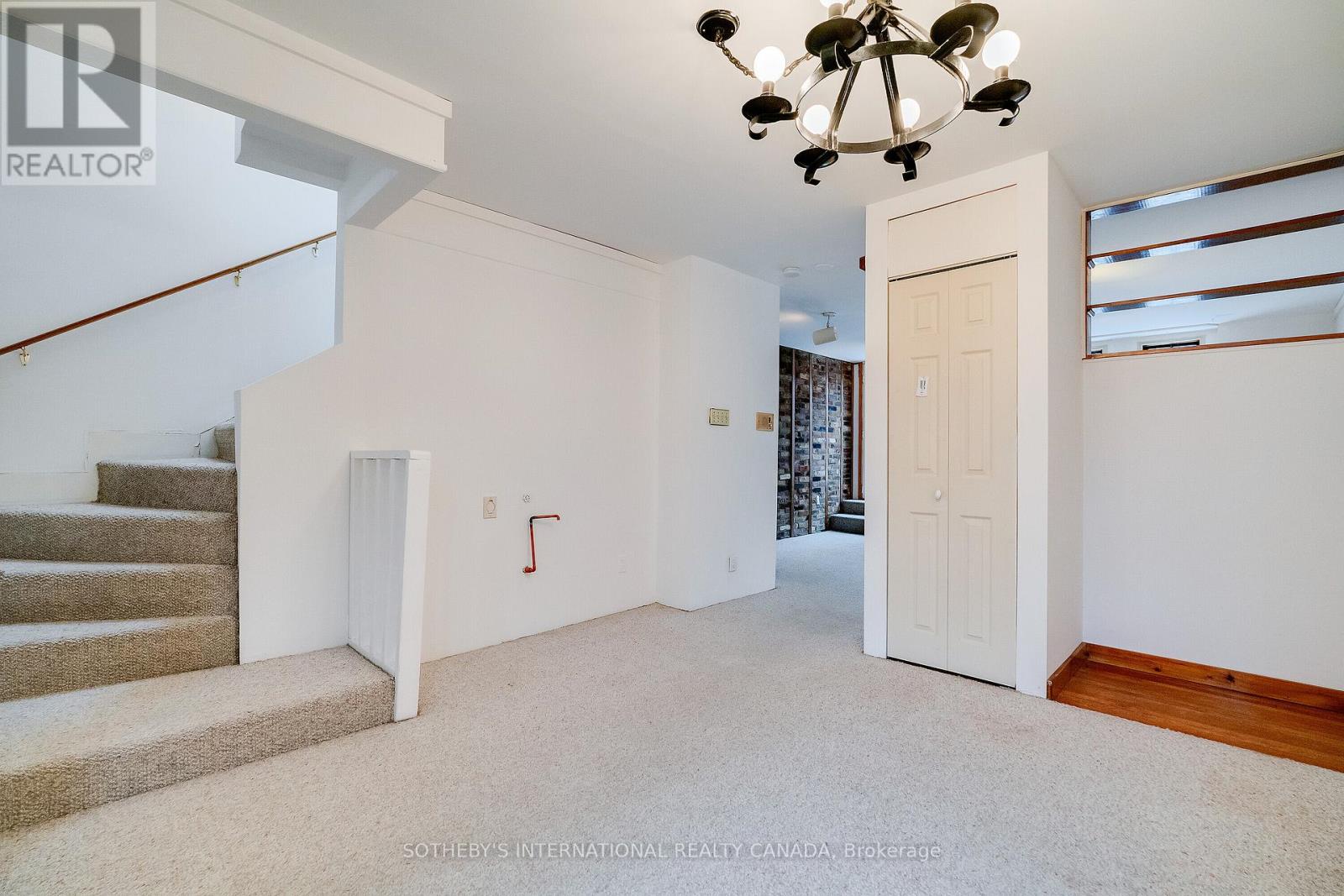 237 Carlton Street, Toronto, Ontario  M5A 2L2 - Photo 13 - C12583034