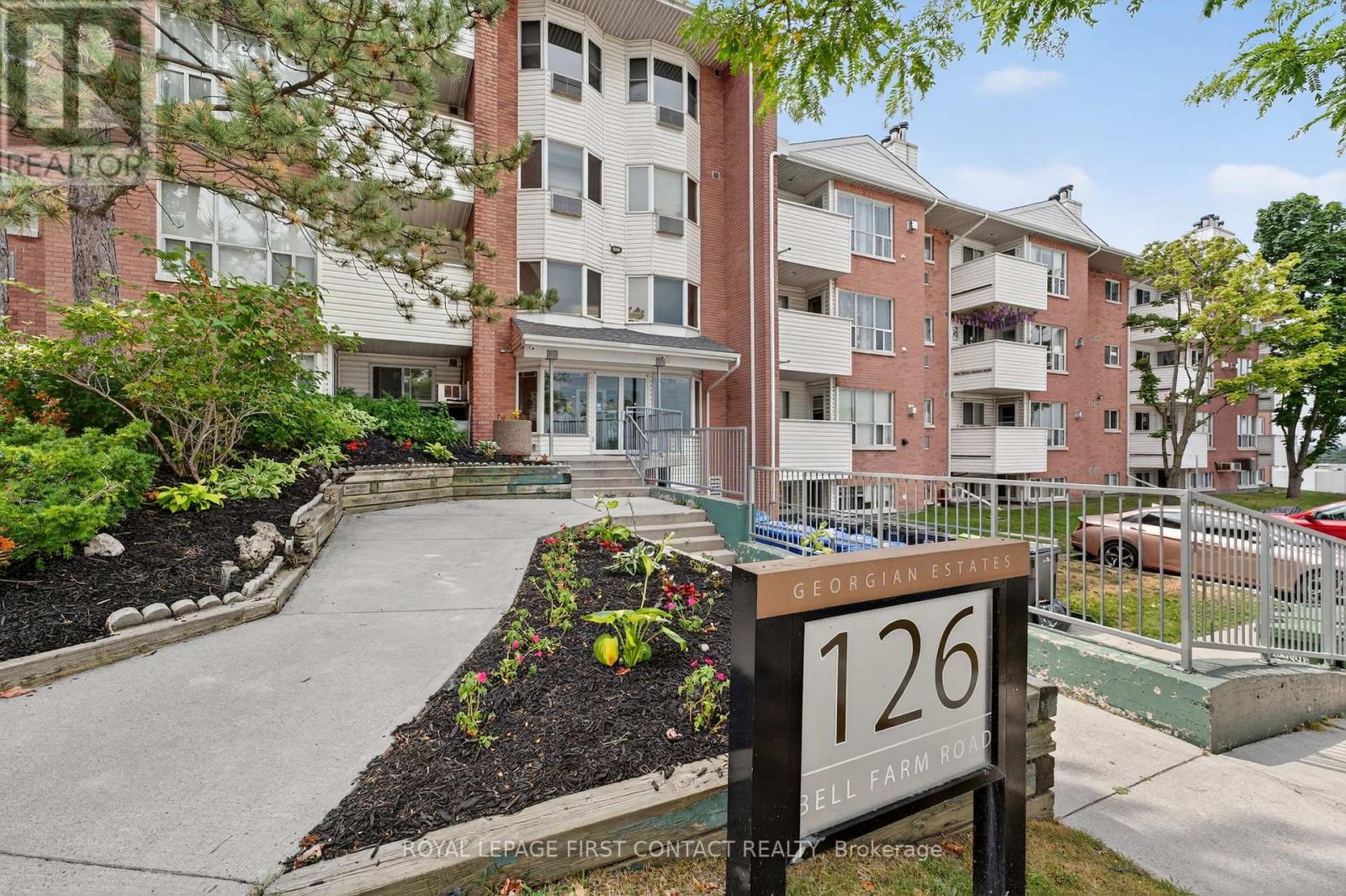 B08 - 126 Bell Farm Road, Barrie, Ontario  L4M 6J3 - Photo 2 - S12628230