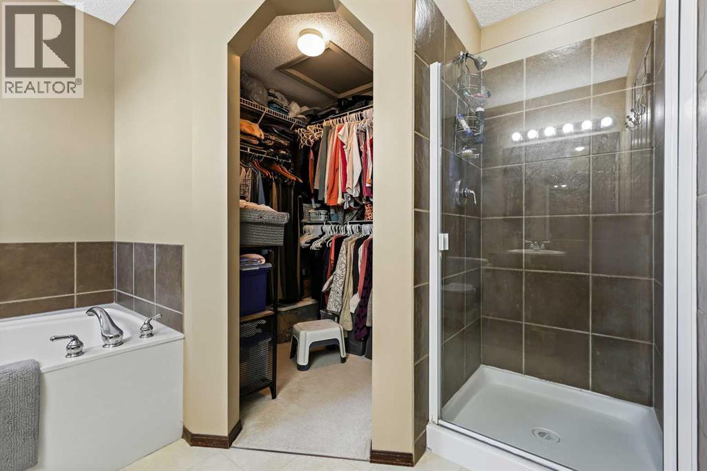 1976 New Brighton Drive Se, Calgary, Alberta T2Z 4G7 - Photo 25 - A2274819