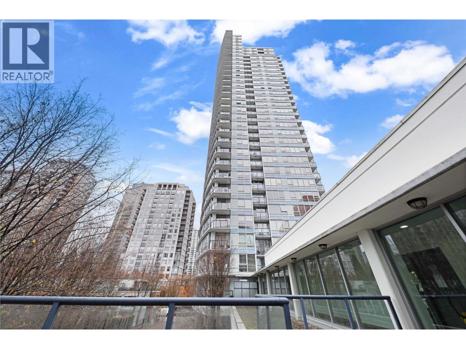 307 928 BEATTY STREET, Vancouver, British Columbia