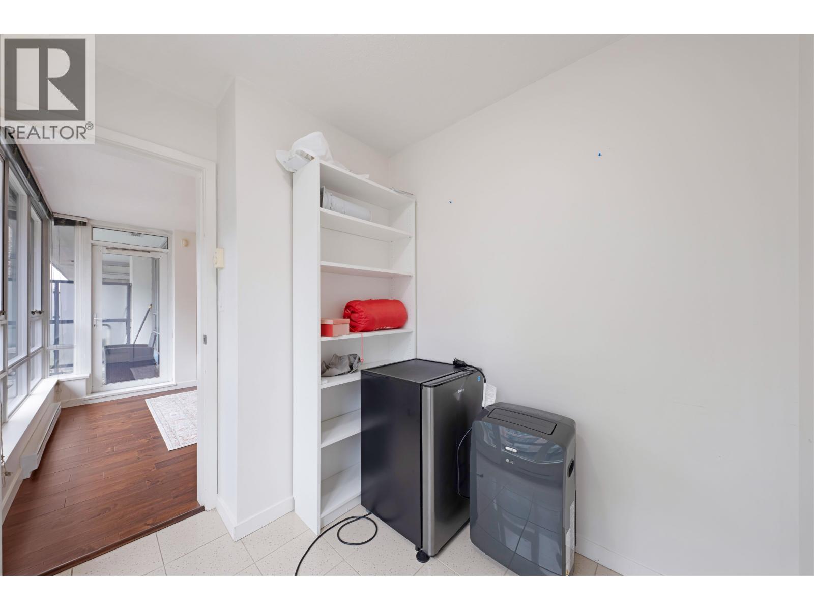 307 928 Beatty Street, Vancouver, British Columbia  V6Z 3G6 - Photo 11 - R3073503