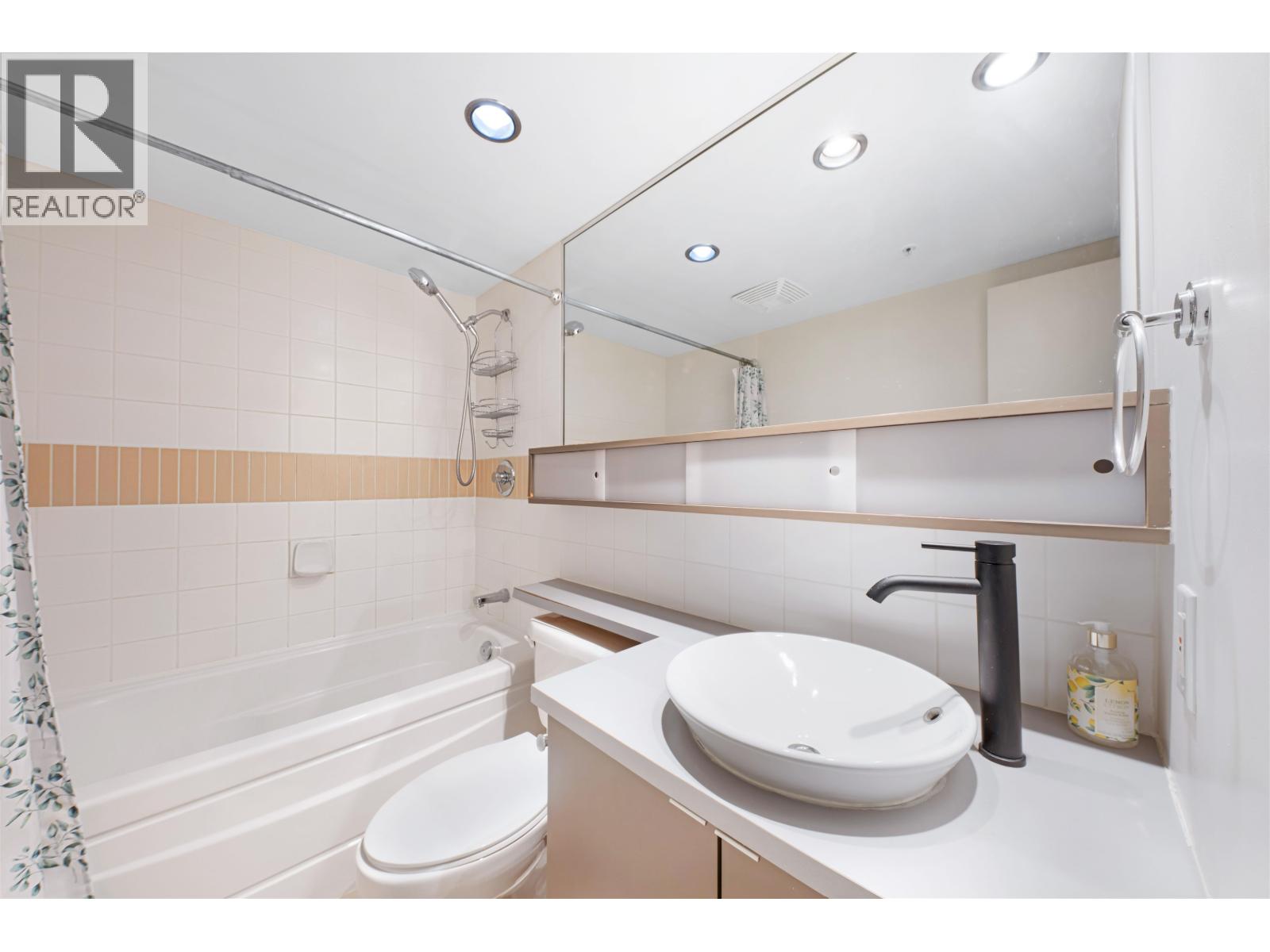 307 928 Beatty Street, Vancouver, British Columbia  V6Z 3G6 - Photo 17 - R3073503