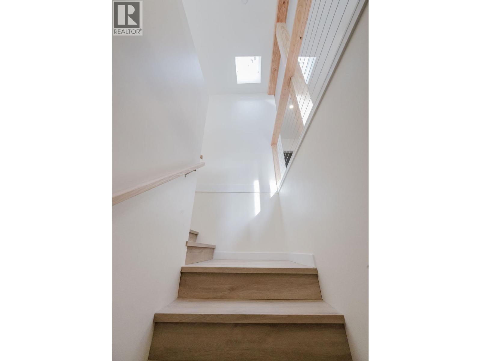 6960 Sunshine Coast Highway, Sechelt, British Columbia  V7Z 0N2 - Photo 30 - R3073511