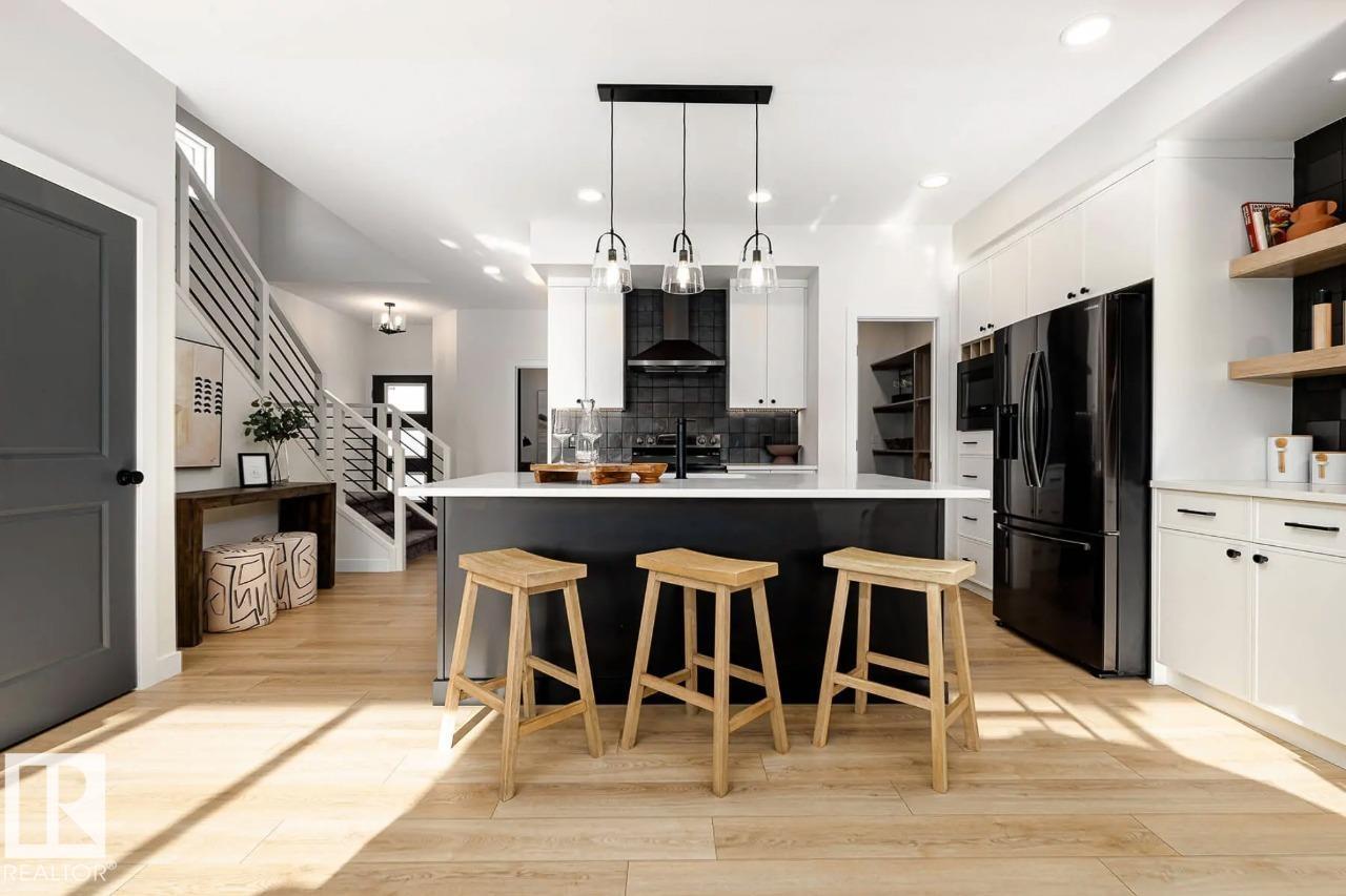 22518 87a Av Nw, Edmonton, Alberta  T5T 7Y6 - Photo 6 - E4467962