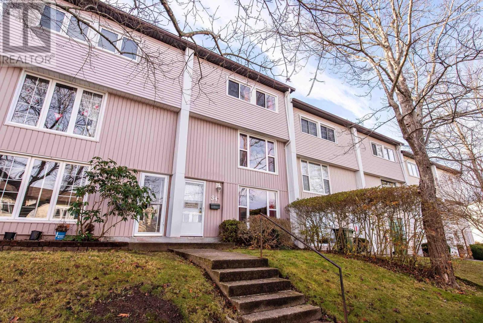 34 Limerick Road, Halifax, Nova Scotia  B3P 2E2 - Photo 1 - 202528659