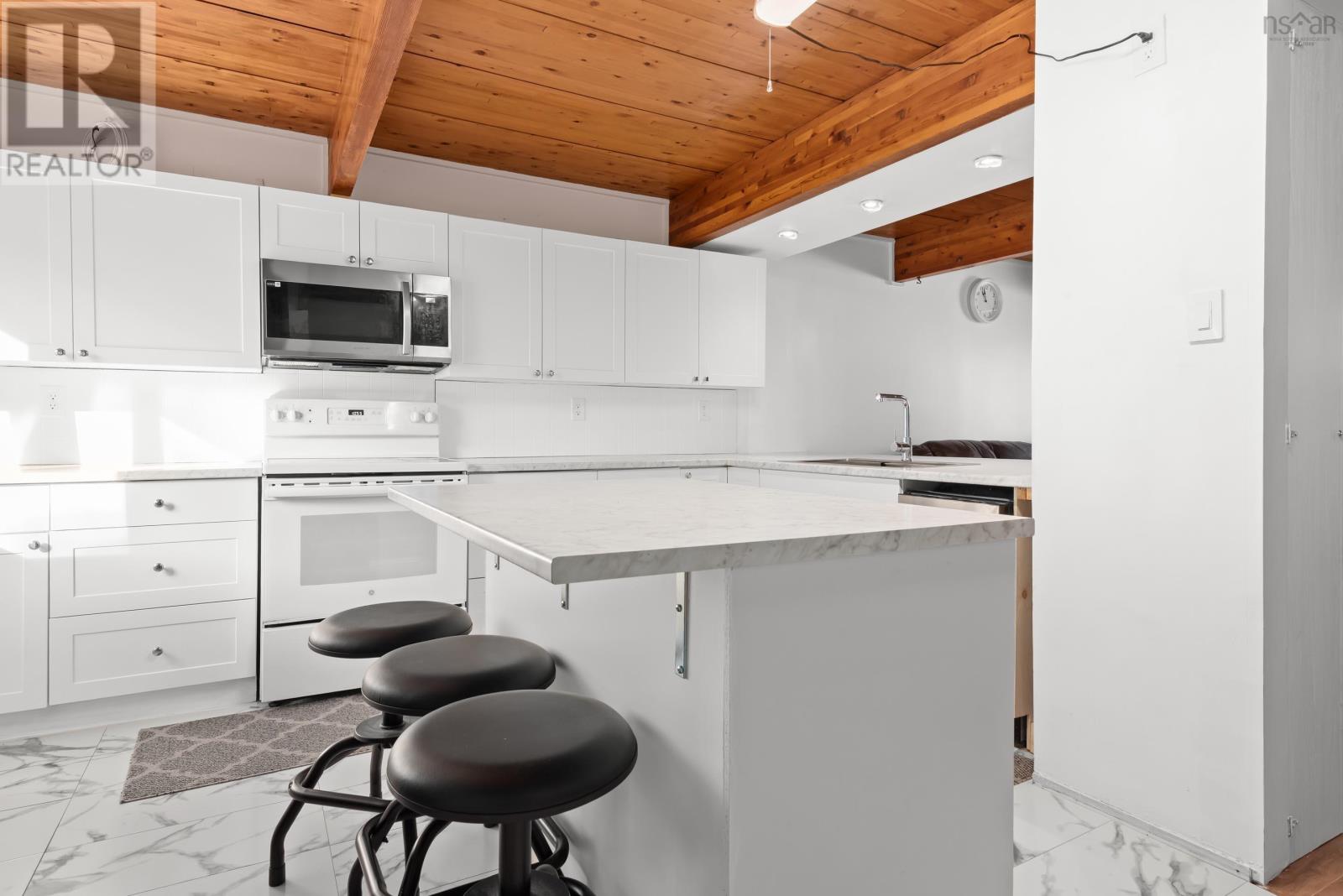 34 Limerick Road, Halifax, Nova Scotia  B3P 2E2 - Photo 9 - 202528659