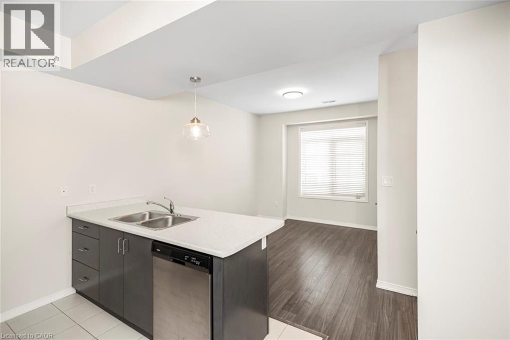 5038 Serena Drive, Beamsville, Ontario  L0R 1B2 - Photo 4 - 40791249