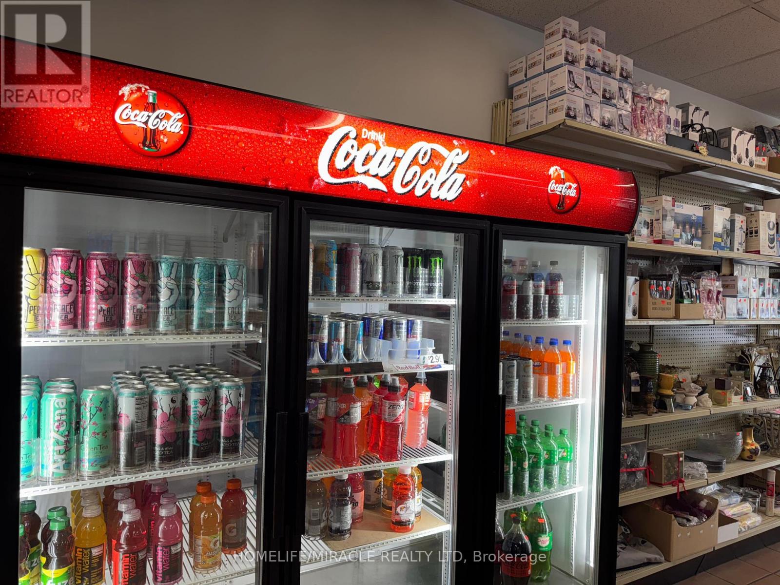 11 - 8633 Western Road, Vaughan, Ontario  L4L 9R6 - Photo 5 - N12617062