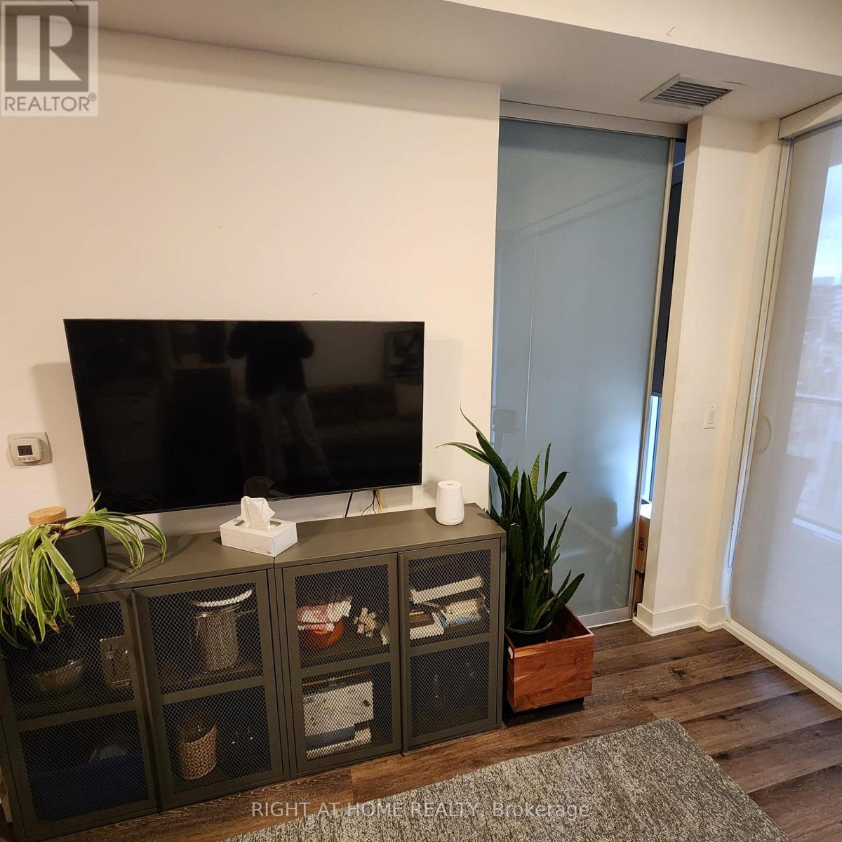 208 - 25 Baseball Place, Toronto, Ontario  M4M 0E7 - Photo 7 - E12628300