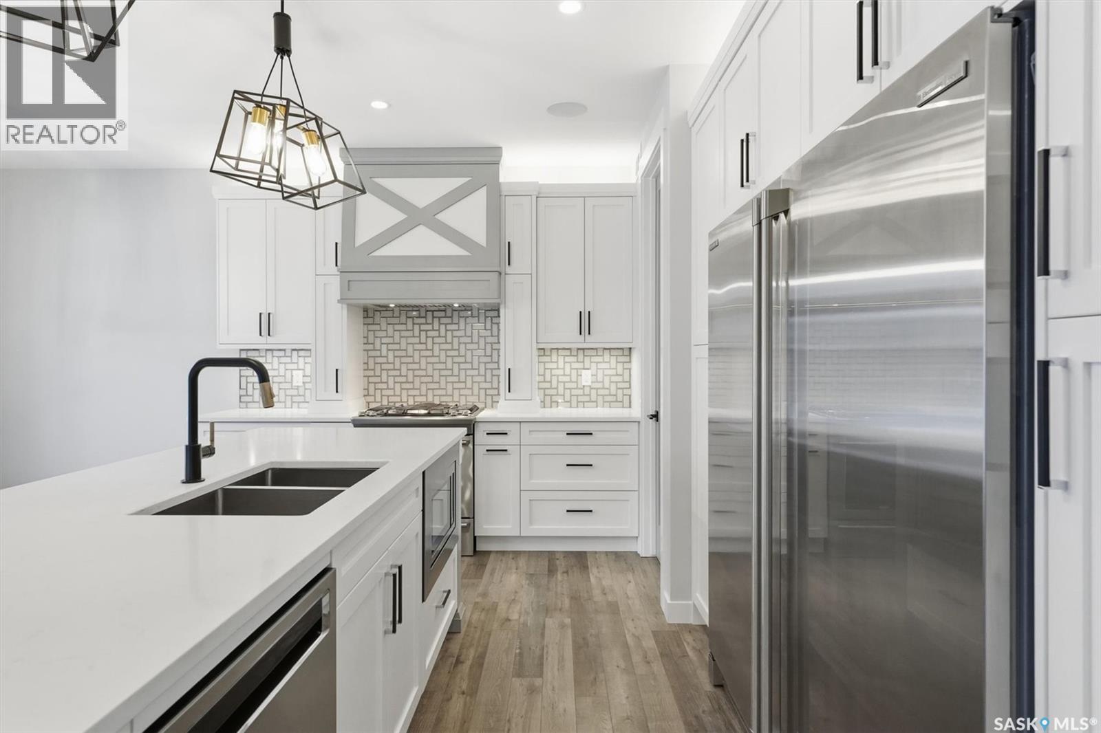 559 Bolstad Turn, Saskatoon, Saskatchewan  S7W 0C2 - Photo 3 - SK025526